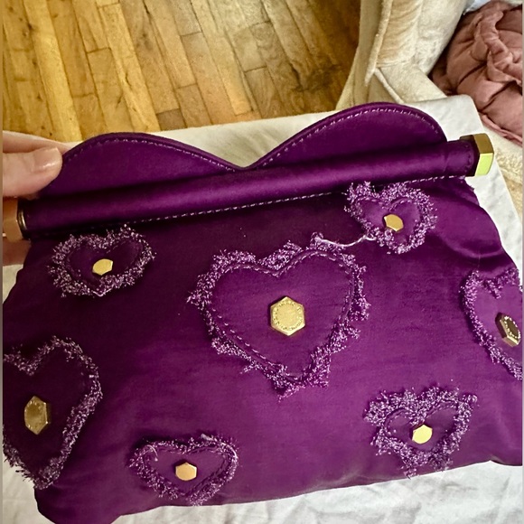Marc by Marc Jacobs heart clutch purse purple gold metal detail - Picture 4 of 10